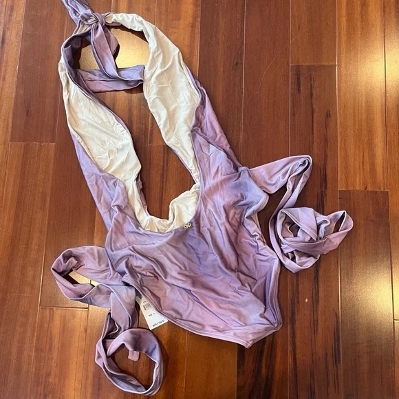 New NWT PQ Purple Alex One-Piece Swimsuit Tie Straps Ombre Swim Size Large - Picture 4 of 6